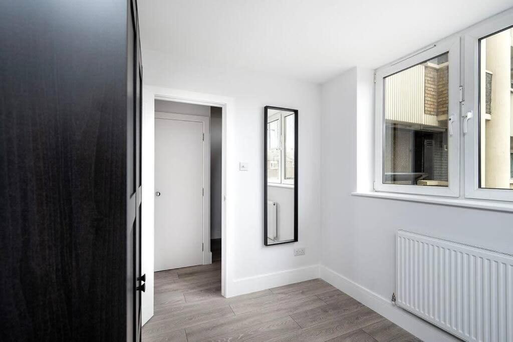 Charming Apartment In The Pleydell Estate Londra Esterno foto